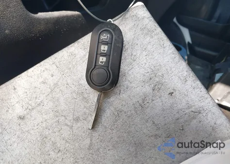 2017 Ram Promaster 1500 Low Roof 136 Wb z USA, uszkodzony, nr VIN 3C6TRVAG9HE546205